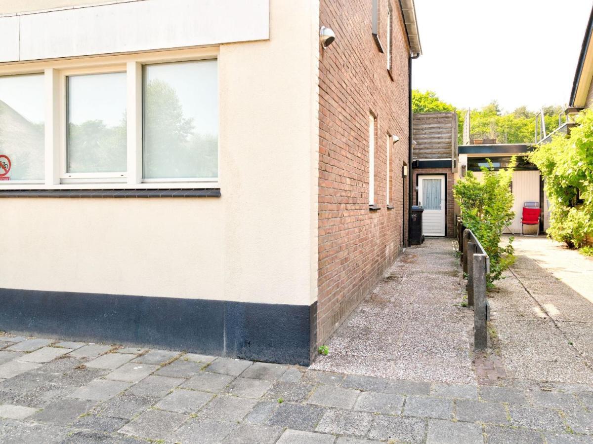 Modern Apartment In Schoorl Near The Beach Eksteriør bilde